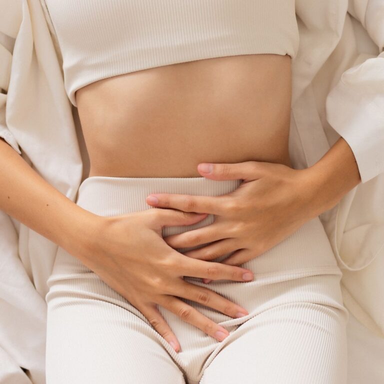 O caso de Anitta e o que você precisa saber sobre a endometriose